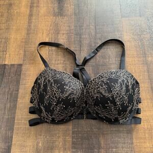 Victoria’s Secret Black Lace Very Sexy Push Up Bra Size 34DD